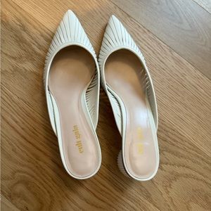 Cult Gaia white mules
